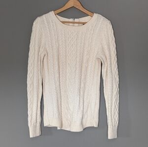 Anne Klein size medium sweater in cream
